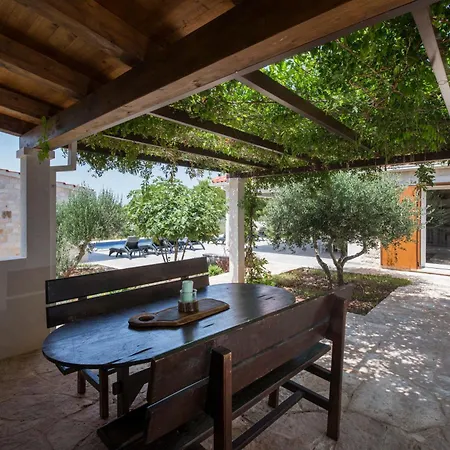 Luxury Nature With Heated Private Pool, Sauna & Fire Pit, A Short Walk To The