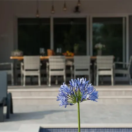 Vila Luxury Nature With Heated Private Pool, Sauna & Fire Pit, A Short Walk To The