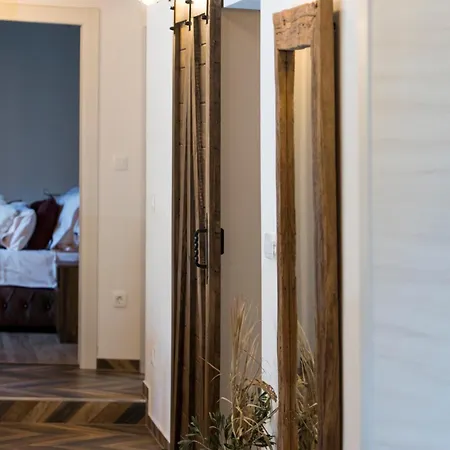 Vila Luxury Nature With Heated Private Pool, Sauna & Fire Pit, A Short Walk To The