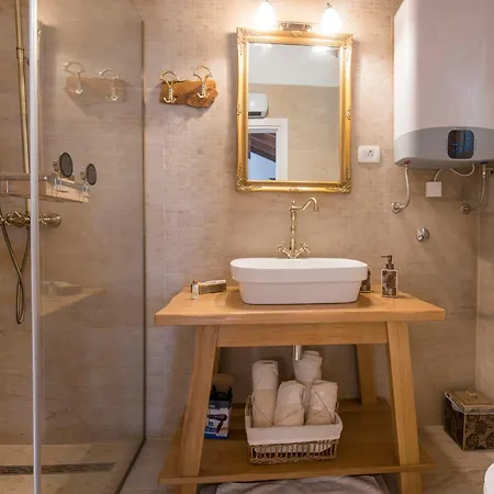 Vila Luxury Nature With Heated Private Pool, Sauna & Fire Pit, A Short Walk To The *