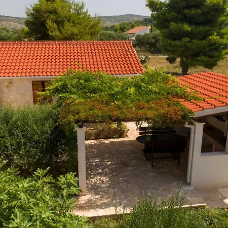 Luxury Nature With Heated Private Pool, Sauna & Fire Pit, A Short Walk To The Vila