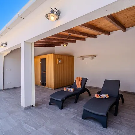 Vila Luxury Nature With Heated Private Pool, Sauna & Fire Pit, A Short Walk To The *