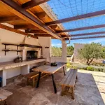 Luxury Nature With Heated Private Pool, Sauna & Fire Pit, A Short Walk To The Villa Milna