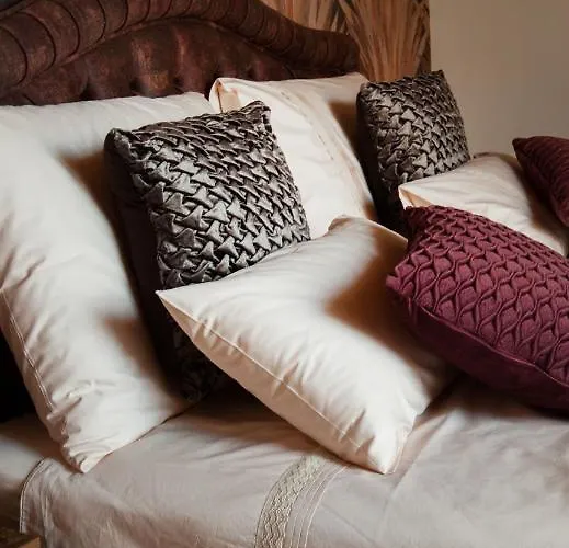 Luxury Nature With Heated Private Pool, Sauna & Fire Pit, A Short Walk To The